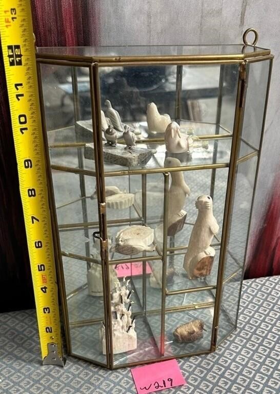 343 - CURIO DISPLAY W. MINI CURIOS 12"T (W219)