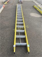 Featherlite 32' HD Extension Ladder