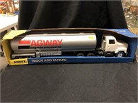 Ertl Agway Tanker Truck