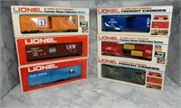 6 Lionel Postwar Freight Cars In Box