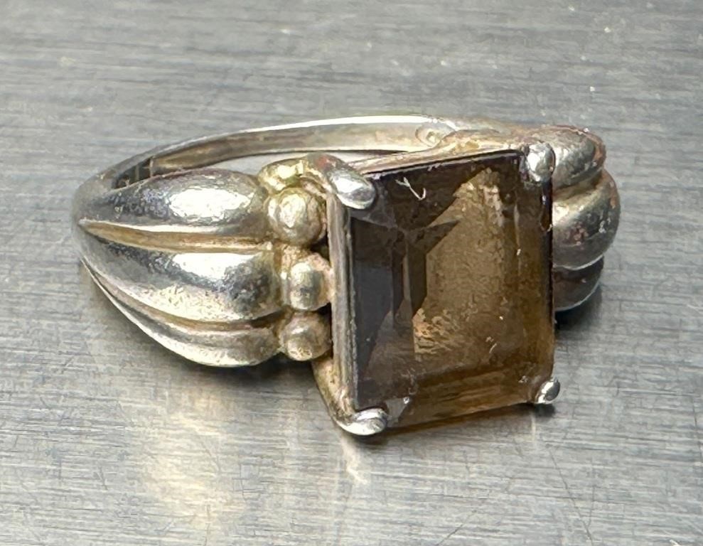 Vintage Sterling Ring w/Stone See Photos for