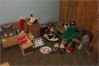 Large Lot of Christmas Décor