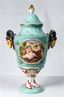 Lidded pedestal Capodimonte vase