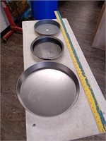 Round metal tin pans