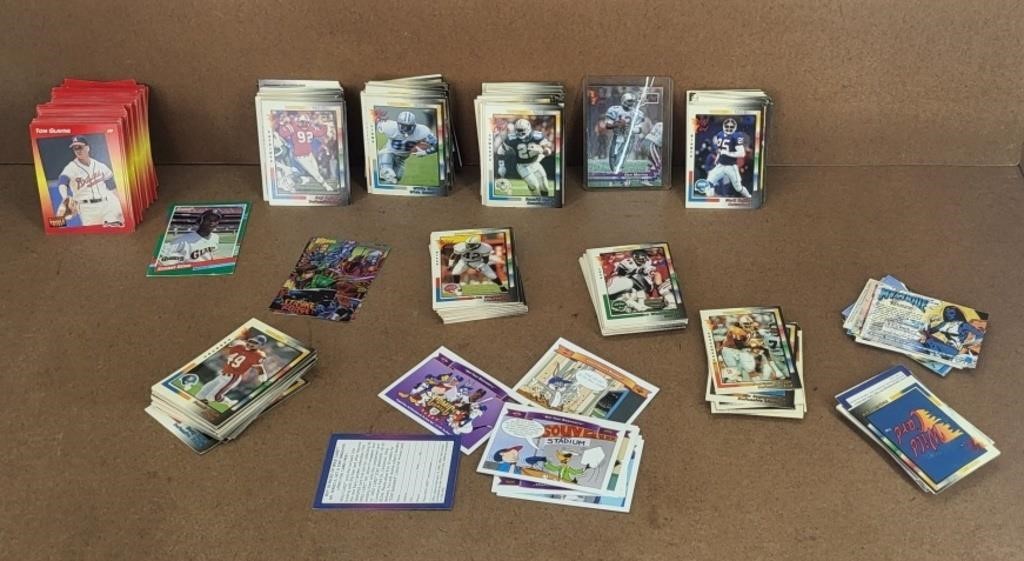 Baseball, Football & Looney Tunes Collector Cards