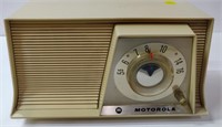 Motorola 1960S Working Tabletop Radio