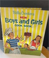 Vintage BETTY CROCKER’s NEW BOYS AND GIRLS COOK