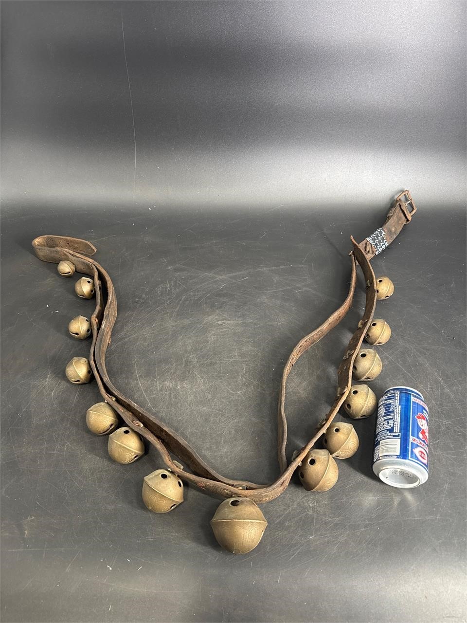 ANTIQUE GRADUATED BRASS SLEIGH BELL SET