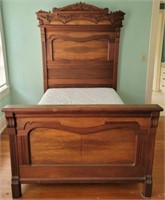 Stunning Antique Wooden Full Size Bed Set