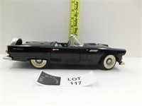 DIECAST ERTL 1956 THUNDERBIRD  1:24 SCALE