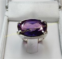 Sterling silver ring with purple topaz??, Bague en