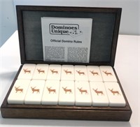 Dominoes with wooden box