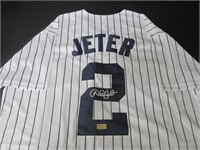 Derek Jeter Signed Jersey EUA COA
