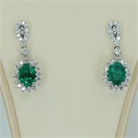 18kt white gold emerald and diamond dangle earring