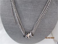 Necklace Silver Tone Chain