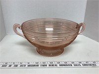 9 in pink depression glass bowl with handles