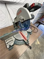 Bosch 3912 Compound miter 12 Saw like new 12”fishi