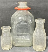 (AA) Lot: Glass 1Gal Jug & Green Meadow Milk