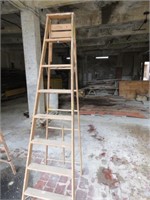 WOOD STEPLADDER 8FT TYPE II COMMERCIAL
