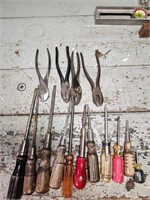 Screwdrivers and Pliers Lot
