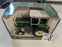1/16 Scale Oliver 1655 Tractor w/ Hiniker Cab