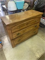 MODERN BROYHILL DRESSER