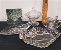 Miscellaneous collectible vintage glassware