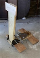 Boat motor stand, parts to build another