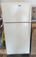 Amana garage refrigerator/freezer, working fine