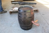Wooden beer keg w/wooden spigot