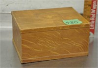 Small wood humidor, see pics