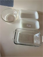 4 MISC GLASS BAKING DISHES