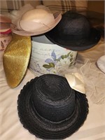 5 hats- 1-gold, 1-pink,2-black, 1-white