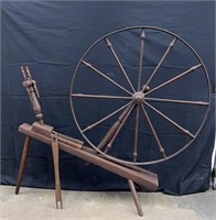 ANTIQUE WALKING SPINNING WHEEL