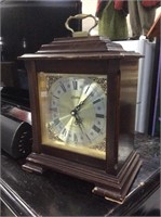 Mantle clock