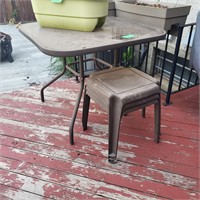 O409 Square patio table, 3 small tables