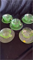 5 Uranium cups/saucers