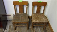 2 VINTAGE CHILDRENS CHAIRS (1 BROKEN- SEE PIC)