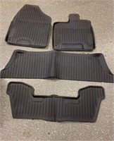 Police Auction: Honda Pilot Floormats