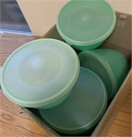 VTG Lot of Tupperware Lettuce Keeper Crisp It