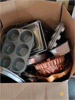 HUGE Baking Pan & Cookware Lot