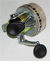 VINTAGE FISHING REEL - JOHNSON CENTURY SPIN CAST