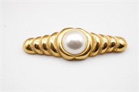 Vintage Dotty Smith Ribbed Gold Tone Faux Pearl