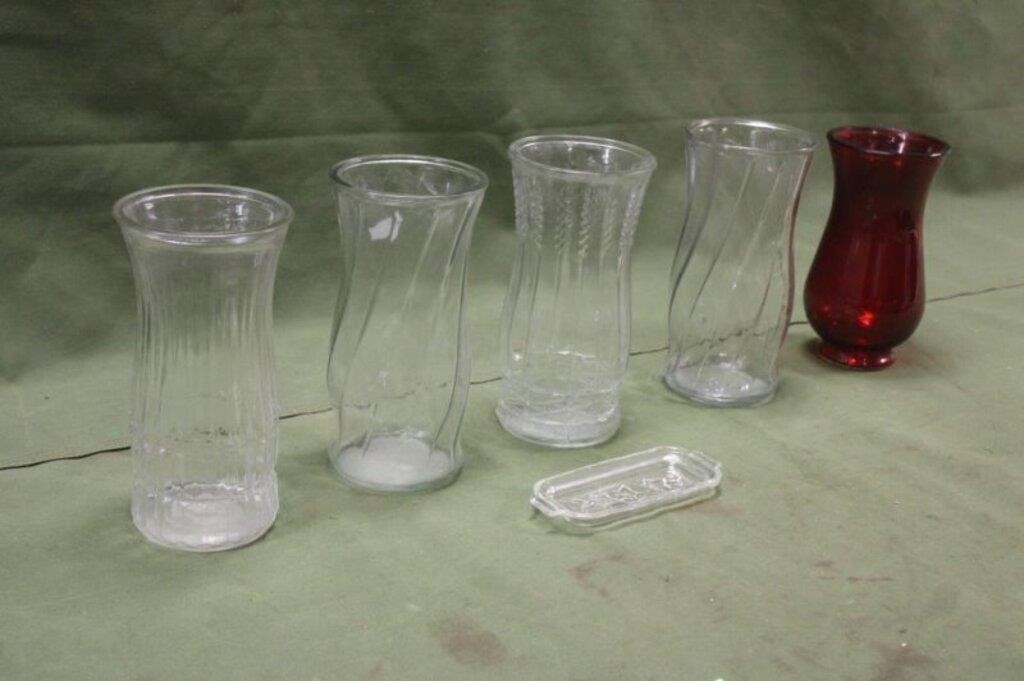 (5) Vases
