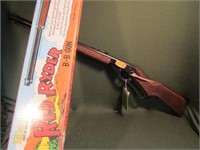 New Old Stock Daisy Red Ryder BB Gun Model 19386