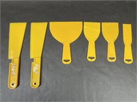 Yellow Plastic Paint Scraper Tool Set