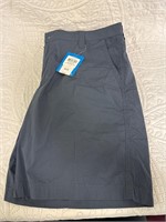 men’s Columbia shorts size 38