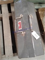 Simmonds metal tool box