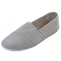 P3585  Shoes8teen Slip-On Canvas Shoes, Size 7