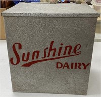 Sunshine Aluminum Dairy Case